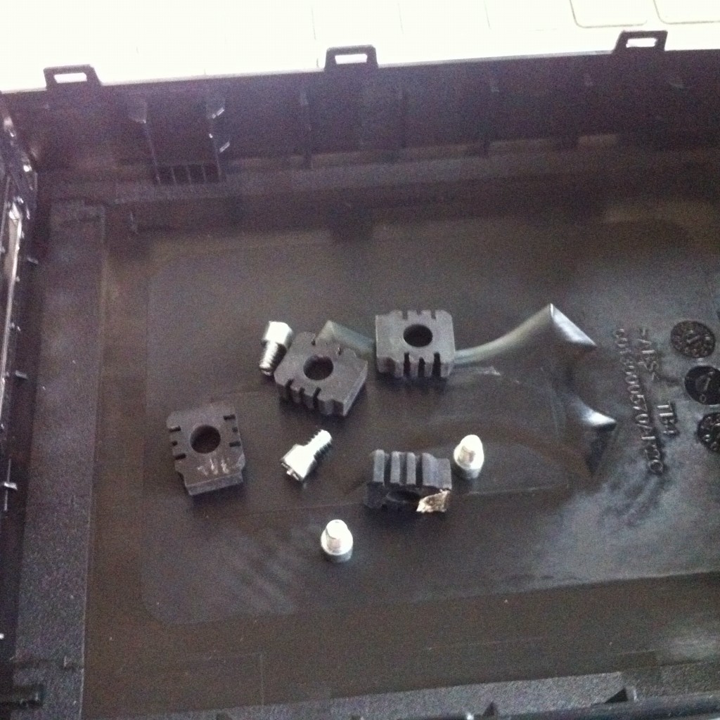 FREEAGENT GOFLEX DESK DISASSEMBLY visual data 6